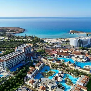 אתר נופש Atlantica Aeneas *****