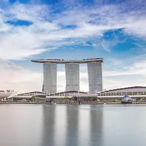 מלון Marina Bay Sands *****
