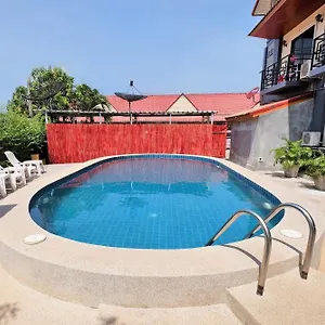 Hotel Oyo 609 Lanta Dream House